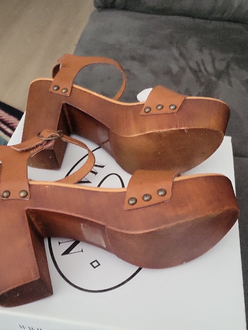 Steve Madden Tan Leather Ankle-Strap Sandals - Picture 6 of 7